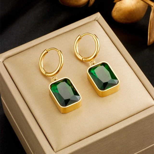 KIT 2 CORDÕES + PAR DE BRINCOS FEMININO- BANHADO A OURO 18K