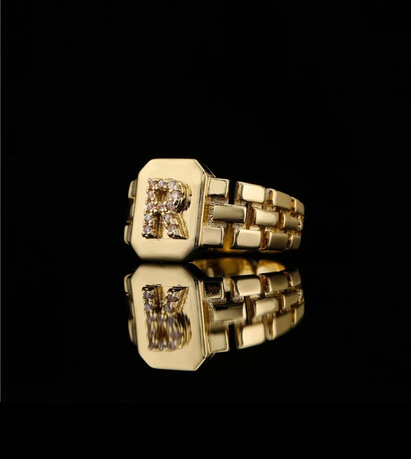 ANEL FEMININO LETRA INICIAL- BANHADO A OURO 18K