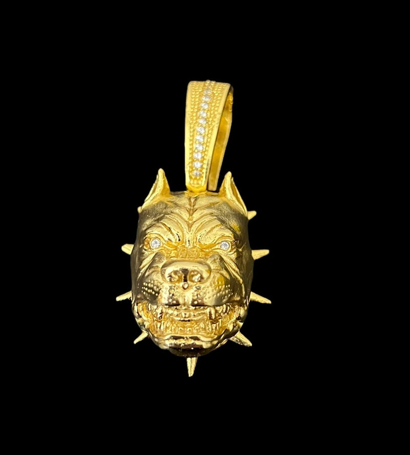 PINGENTE G PITBULL POZE - BANHADO A OURO 18K