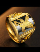 ANEL ÁGUIA AJUSTÁVEL FUNDO PRETO -BANHADO A OURO 18K