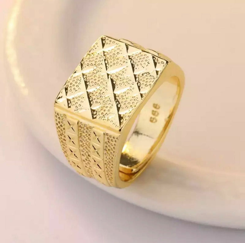 Anel Regulável Luxuoso Banhado a Ouro 18k.