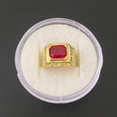 Anel formatura com pedra vermelha