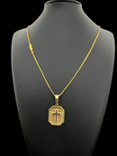 CORDÃO TIJOLINHO 1MM PINGENTE PLACA CRUZ - BANHADO A OURO 18K