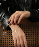 Colar Maciço de Ouro Maciço  18K (750) corrente com design assimétrico elegante